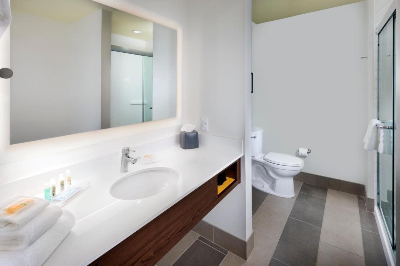 Holiday Inn & Suites Arden - Asheville Airport By Ihg Kültér fotó